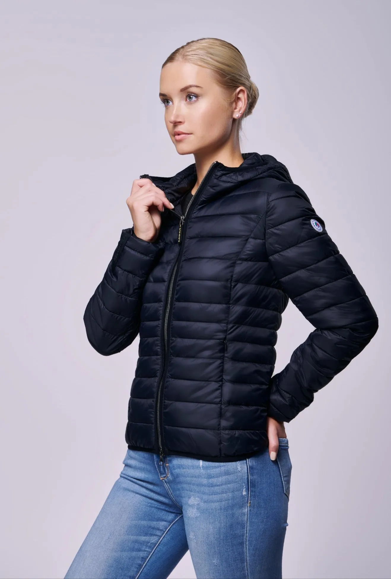Elfy Vegan Down Short Jacket | Black