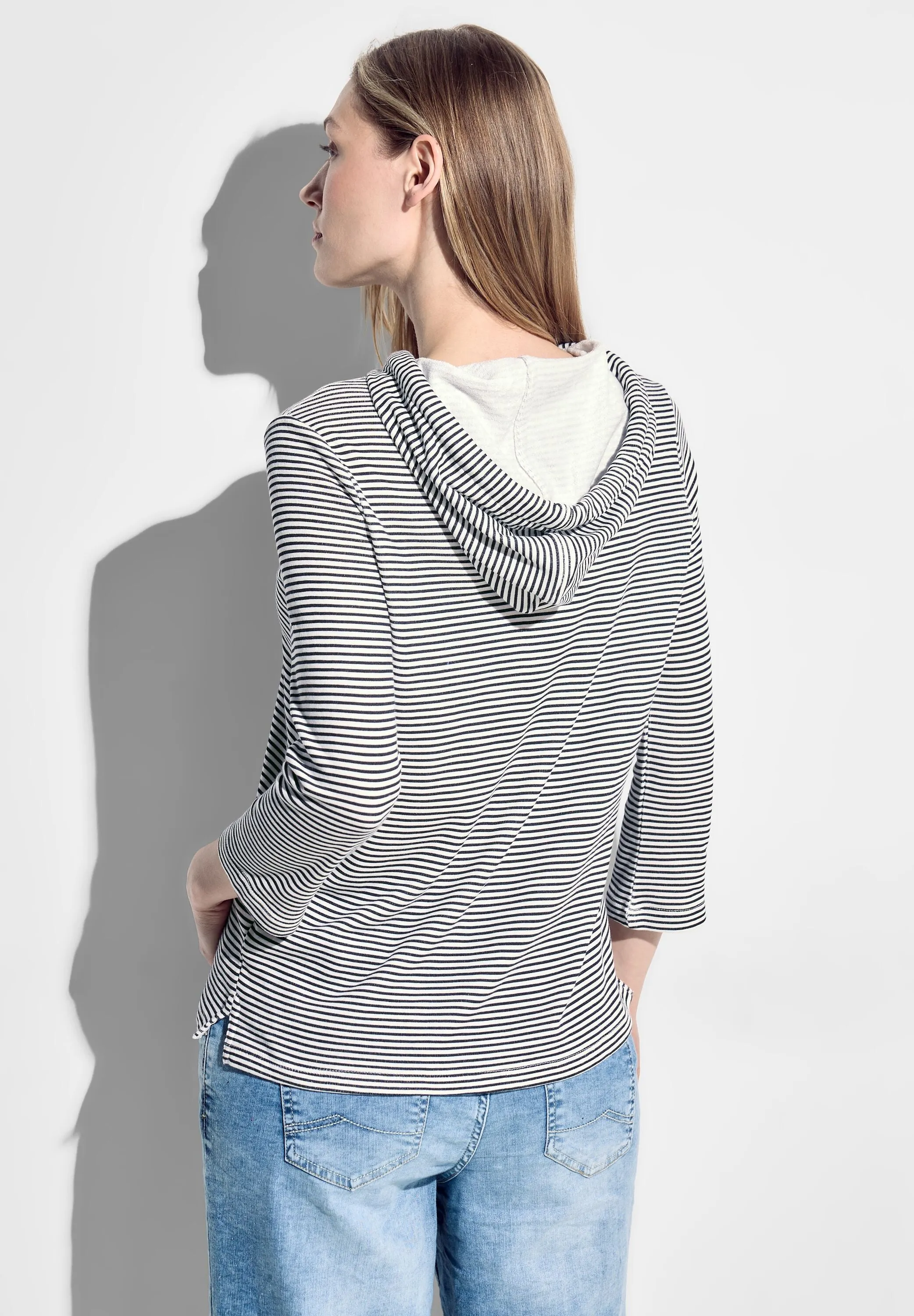 Hoodie T-Shirt