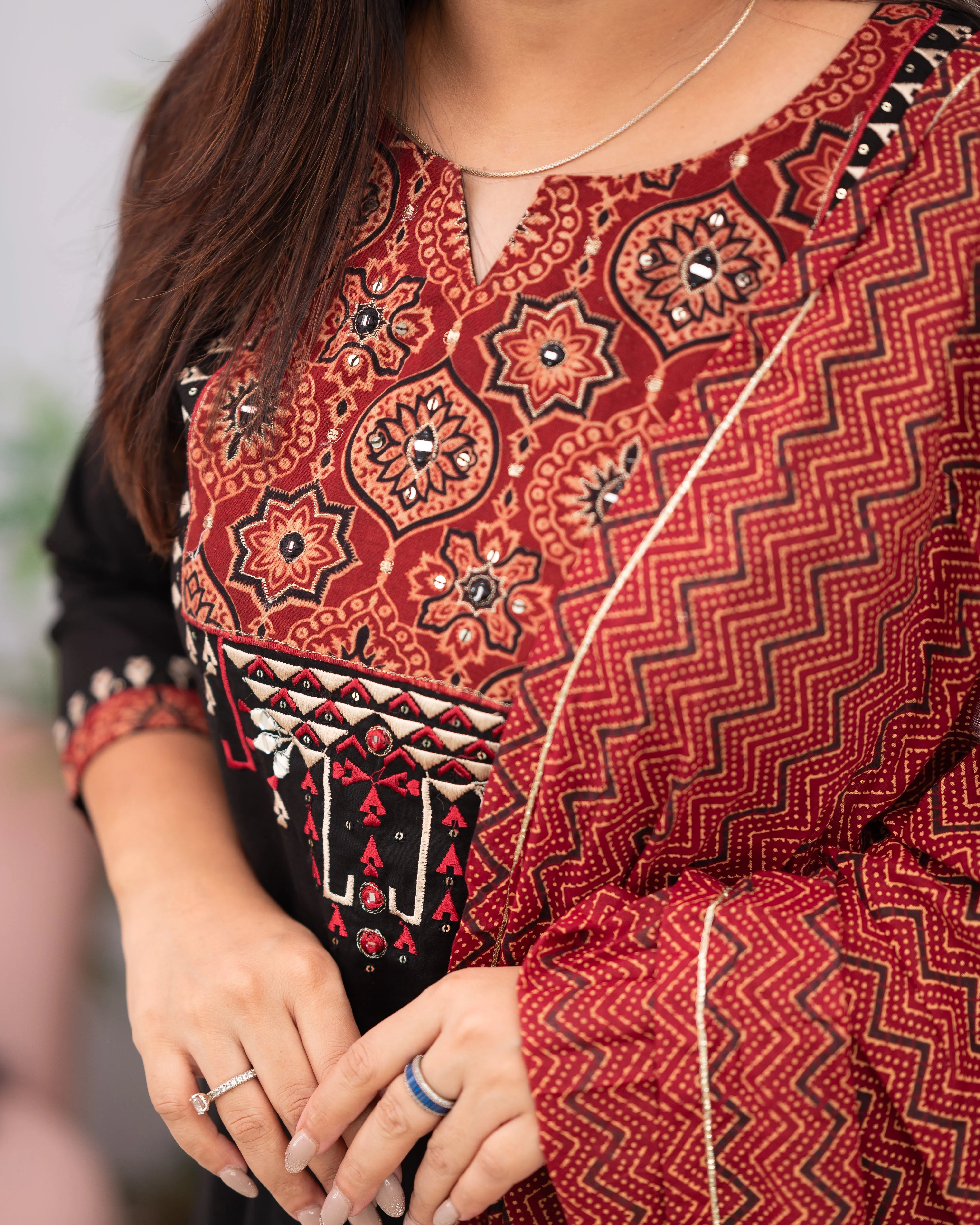 Inaya Embroidered casual pant set
