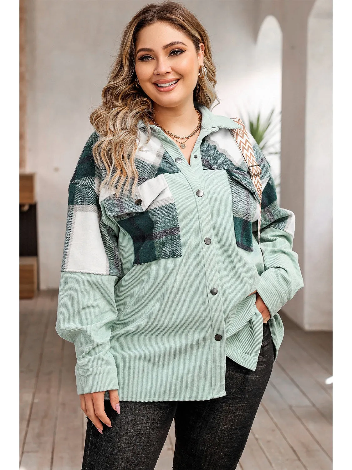Plus Size Women Plaid Snap Down Jacket with Pockets