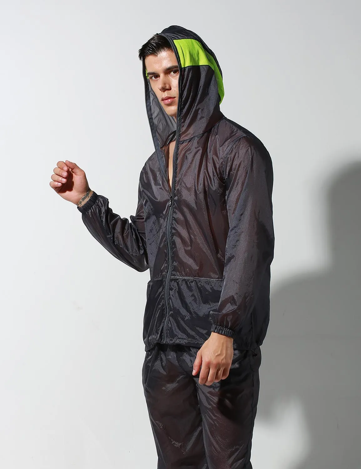 Translucent Quick-Dry Sport Long Sleeve Hooded Jacket S2902